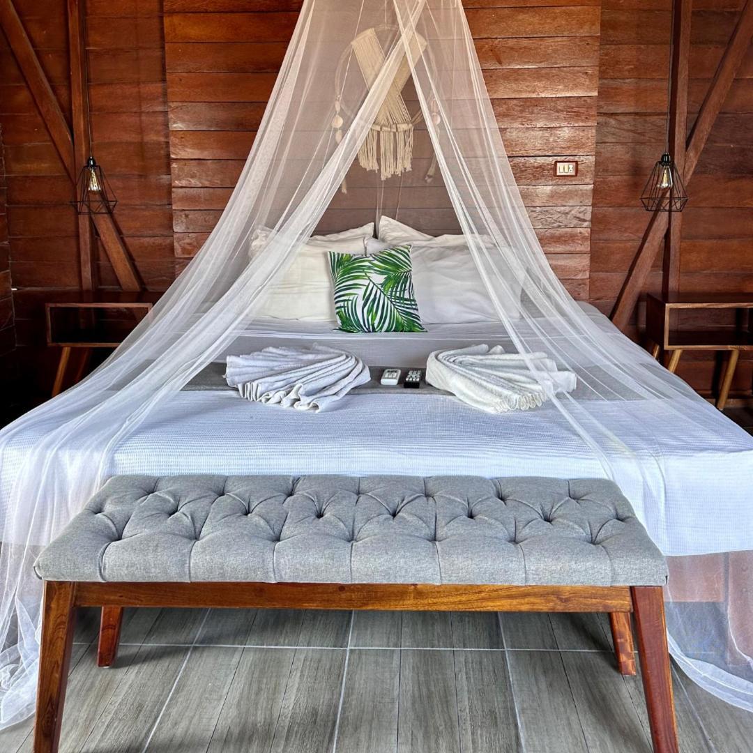 Ecoco Holbox - Ecochic - Cabanas De Madera - Holbox Retreat מראה חיצוני תמונה